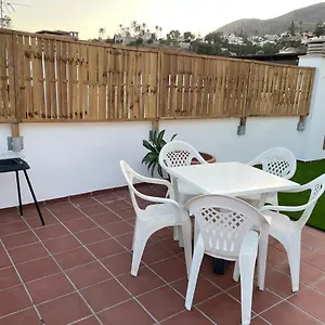 Nice 2 Bedroom Flat Benalmádena