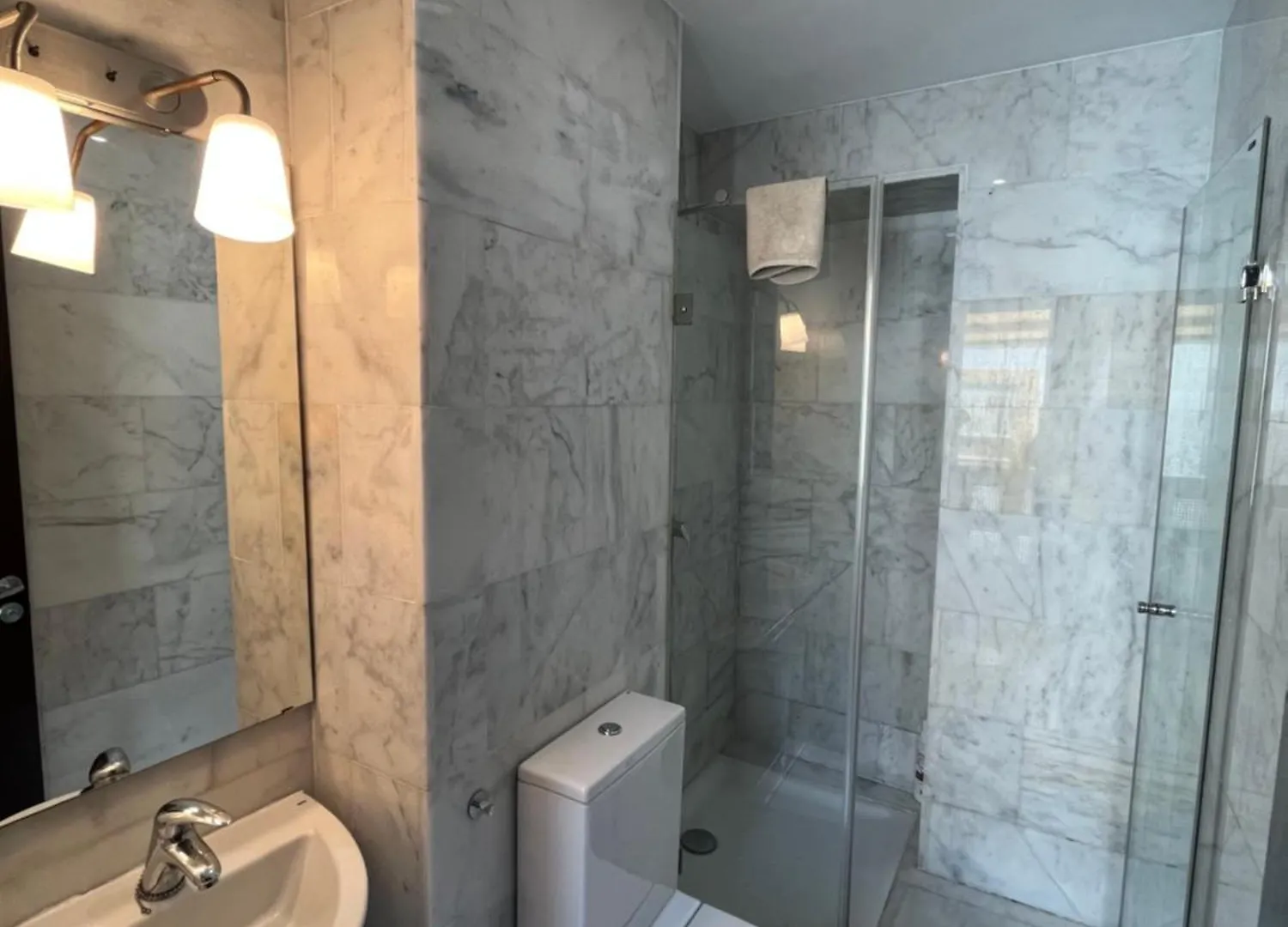 Center Sevilla Confort 7 Севилья