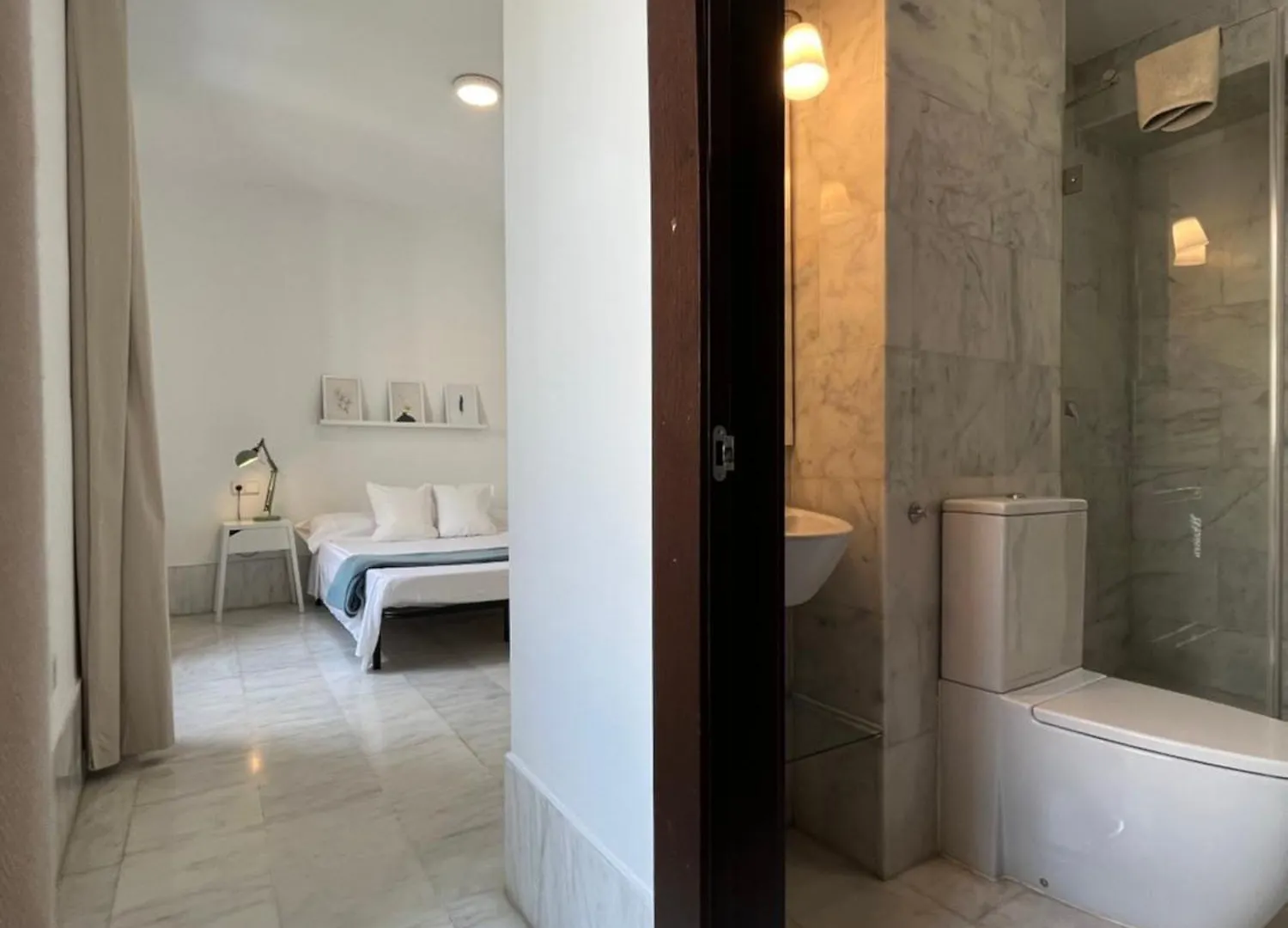 Center Sevilla Confort 7 0*, Seville